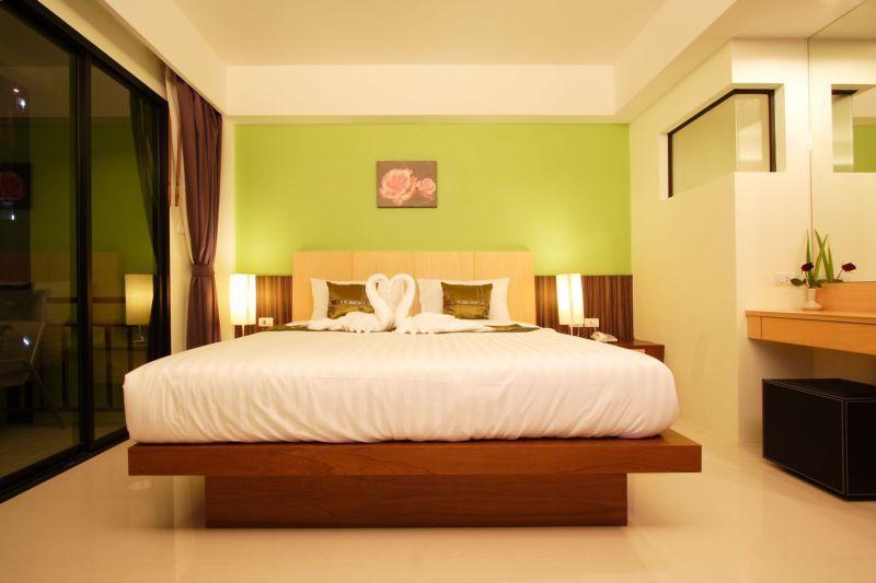 Kalim Beach Place Patong Екстер'єр фото