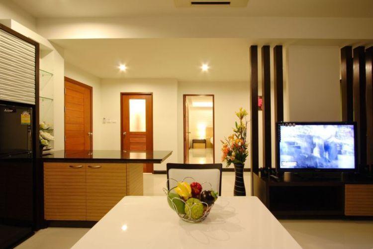 Kalim Beach Place Patong Екстер'єр фото